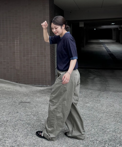 INTER FACTORY（インターファクトリー）の「あいり - Bicolor Knit Tee/バイカラーニットTシャツ（Tシャツ/カットソー・レディース・ブラウン/ネイビー・MEDIUM/SMALL）」の8枚目の写真