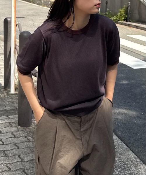INTER FACTORY（インターファクトリー）の「あいり - Bicolor Knit Tee/バイカラーニットTシャツ（Tシャツ/カットソー・レディース・ブラウン/ネイビー・MEDIUM/SMALL）」の21枚目の写真