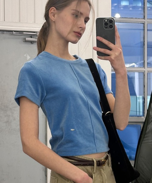 GENERAL IDEA(ジェネラルアイデア)の「GENERAL IDEA/ジェネラルアイディア velour pintuck half t-shirts Tシャツ(Tシャツ/カットソー・レディース・ブルー/ピンク・L/S)」の8枚目の写真