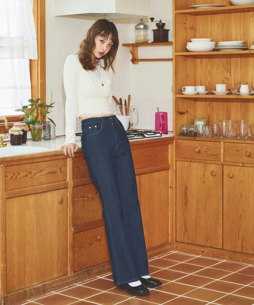 Lallana(ララーナ)の「Pocket Frill Flare Denimpants / ポケットフリルフレアデニムパンツ(デニムパンツ・レディース・インディゴブルー/ブルー・MEDIUM/SMALL)」の11枚目の写真