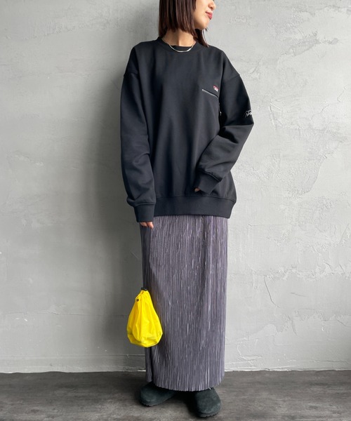 NANGA/ナンガ] 別注 ワンポイントロゴ刺繍 ジップポケットスウェット