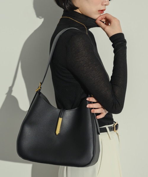 POLÈNE ブラウンショルダーバッグ ポーチ付 POLÈNE ブラウンショルダーバッグ ポーチ付 POLÈNE ブラウン バッグ