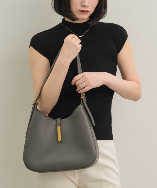 NEUNA（ヌナ）の「【ポーチ付き！】ラウンドトートバッグ（ショルダーバッグ・レディース・ブラウン/グレー/アイボリー/ブラック/カーキ・FREE）」の15枚目の写真