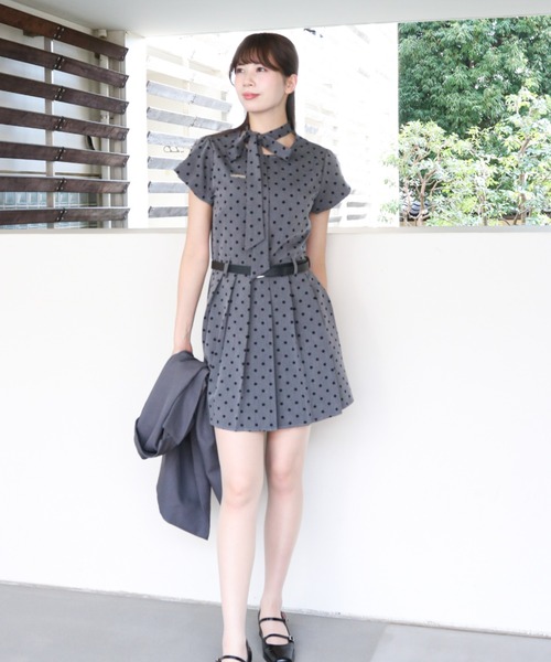 a lot of love(ア ロット オブ ラブ)の「ドットパターン リボンタイ ワンピース(ワンピース・レディース・グレー・M/L/XL)」の2枚目の写真
