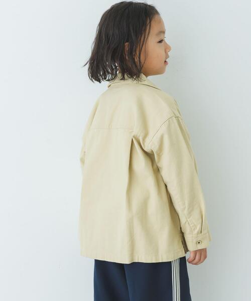 URBAN RESEARCH DOORS（アーバンリサーチドアーズ）の「『WEB/一部店舗限定サイズ』 『セットアップ対応』 オープンカラーロゴ刺繍シャツ(KIDS)（Tシャツ/カットソー・キッズ・ベージュ/ネイビー・120/135/150）」の19枚目の写真