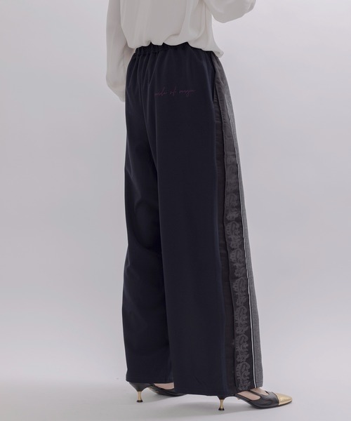 Eimee Law(エイミーロウ)の「レースレイヤードグレンチェックパンツ(その他パンツ・レディース・ダークグレー/ブラウン・MEDIUM)」の8枚目の写真