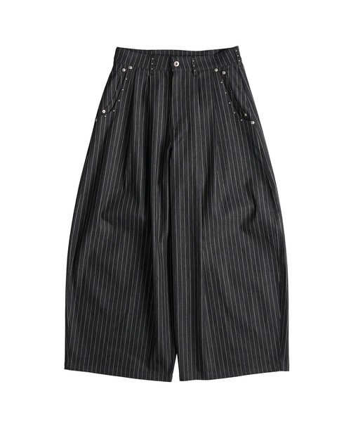 WISH FOR EVER（ウィッシュフォーエバー）の「ASSORT SUPER BAGGY STUDS DESIGNS DOUBLE POCKET SLACKS（SETUP）/アソートスーパーバギースタッズデザインダブルポケットスラックス(セットアップ)（スラックス・メンズ・ブラック/その他/チャコールグレー・LARGE/MEDIUM/SMALL）」の4枚目の写真