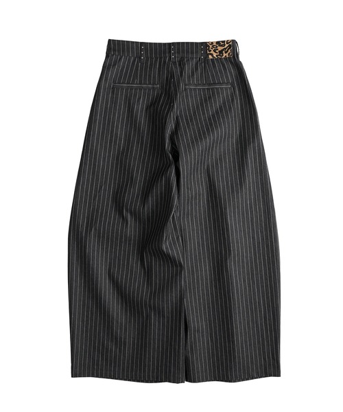 WISH FOR EVER（ウィッシュフォーエバー）の「ASSORT SUPER BAGGY STUDS DESIGNS DOUBLE POCKET SLACKS（SETUP）/アソートスーパーバギースタッズデザインダブルポケットスラックス(セットアップ)（スラックス・メンズ・ブラック/その他/チャコールグレー・LARGE/MEDIUM/SMALL）」の5枚目の写真