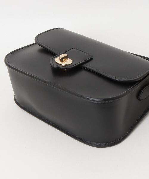 ROSE BUD(ローズバッド)の「(MILLELA FIRENZE)SMOOTH LEATHER SHOULDER BAG(ショルダーバッグ・レディース・ブラック/バーガンディー・ONE SIZE)」の15枚目の写真