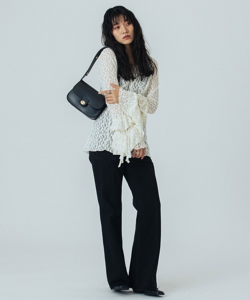 ROSE BUD(ローズバッド)の「(MILLELA FIRENZE)SMOOTH LEATHER SHOULDER BAG(ショルダーバッグ・レディース・ブラック/バーガンディー・ONE SIZE)」の8枚目の写真