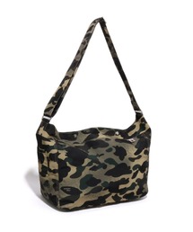 A BATHING APE（アベイシングエイプ）の「MIXED 1ST CAMO SHOULDER BAG BAPE LEGACY（ショルダーバッグ・メンズ）」