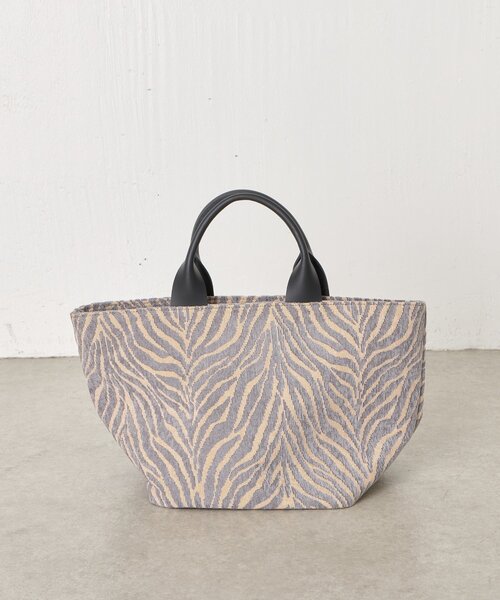 Jena espace merveilleux（ジェナ　エスパスメルヴェイユ）の「ジャガードトートバッグ（トートバッグ・レディース・ブラック/グレー・FREE）」の14枚目の写真