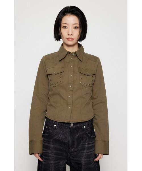 LAGUA GEM（ラグアジェム）の「EYELET POCKET COMPACT シャツ（シャツ/ブラウス・レディース・カーキ/チャコールグレー/アイボリー・FREE）」の16枚目の写真