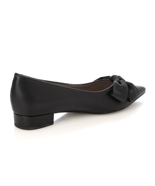 Fin（フィン）の「ポインテッドトゥリボンフラットシューズ【低反発スポンジ入り】（パンプス・レディース・シルバー/ブラック/グレー・24cm/23.5cm/23cm/22.5cm/25cm/24.5cm）」の8枚目の写真