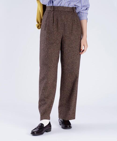 To b. by agnes b.(トゥービーバイアニエスベー)の「【Outlet】コットン ツイード パンツ(その他パンツ・レディース・ベージュ・40/36/38)」の1枚目の写真