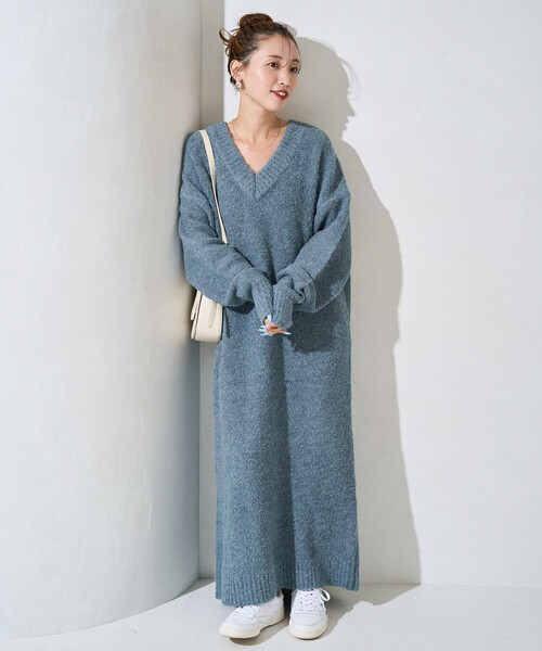 限定展開 ミニ ブークレ Vネック ニット ワンピース（ワンピース