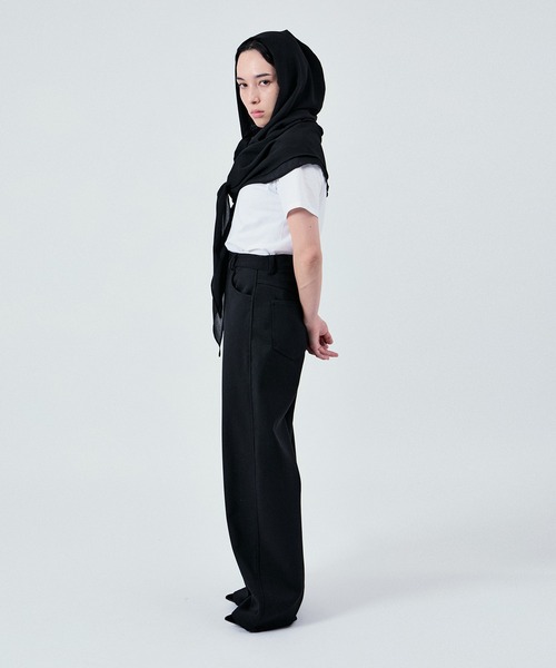 M TO R(ムウトアール)の「3WAY LAYERD HOODIE(アンサンブル・レディース・ダークブラウン/ブラック・FREE)」の7枚目の写真