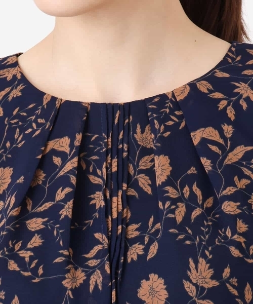 MK MICHEL KLEIN（エムケーミッシェルクラン）の「レトロ花柄ブラウス/洗える（シャツ/ブラウス・レディース・ライトブルー/ネイビー・38）」の21枚目の写真