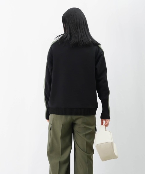 LUCA/LADY LUCK LUCA（ルカ/レディラックルカ）の「LC/LLL 裏毛袖ラインボトルネックニット（Tシャツ/カットソー・レディース・ブラック/ライトベージュ/グレー・FREE）」の14枚目の写真