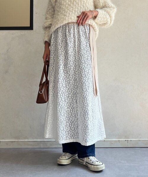 Chez toi（シェトワ）の「レイヤードフレアレーススカート（スカート・レディース・ホワイト/カーキ・FREE）」の2枚目の写真