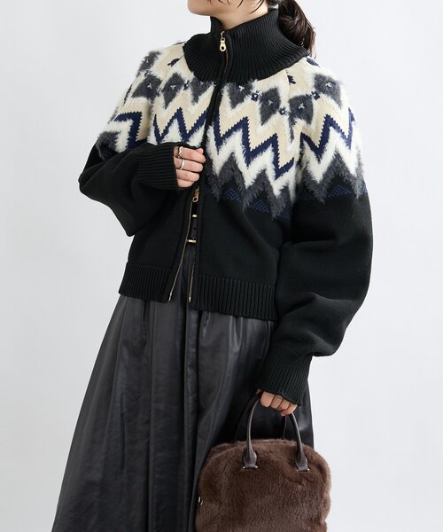 RIVE DROITE（リヴドロワ）の「【モダンな印象】ノルディックニットブルゾン（カーディガン/ボレロ・レディース・ブラック/カーキ・FREE）」の6枚目の写真