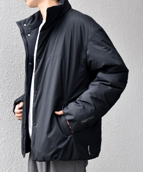 SHIPS any:〈軽量/撥水〉PERTEX(R) × PRIMALOFT(R) スタンドカラー