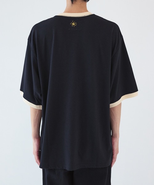 FACCIES（ファチーズ）の「【FACCIES】別注 RINGER TEE（Tシャツ/カットソー・メンズ・ホワイト/ブラック・1/2）」の16枚目の写真