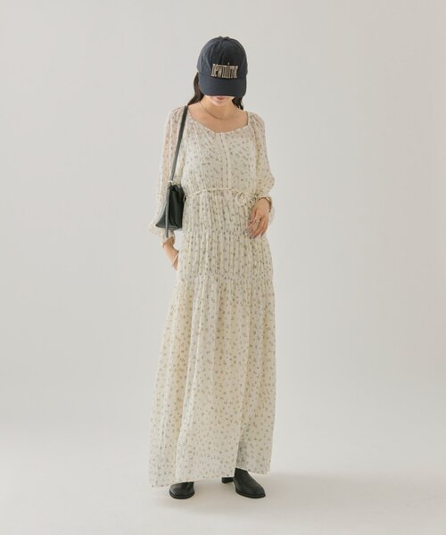 mystic(ミスティック)の「小花コルセットワンピース(ワンピース・レディース・オフホワイト/ブラック・2/1)」の7枚目の写真
