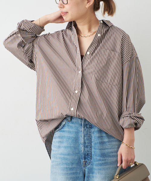 Deuxieme Classe(ドゥーズィエムクラス)の「Filroi Over シャツ(シャツ/ブラウス・レディース・ホワイト/ブラウン・FREE)」の2枚目の写真