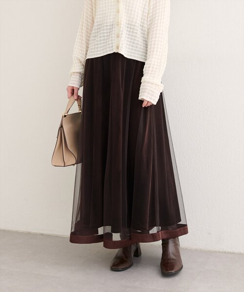 natural couture（ナチュラルクチュール）の「【WEB限定】サテンパイピングチュールスカート（スカート・レディース・ブラック/サックスブルー/オフホワイト/ブラウン・FREE）」の19枚目の写真