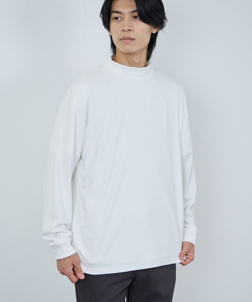 NAVY（ネイビー）の「NAVY MAC-HEAT シルキータッチモックネック（Tシャツ/カットソー・メンズ・ベージュ/グレー/オフホワイト/ブラック・L/M/S/XL）」の11枚目の写真