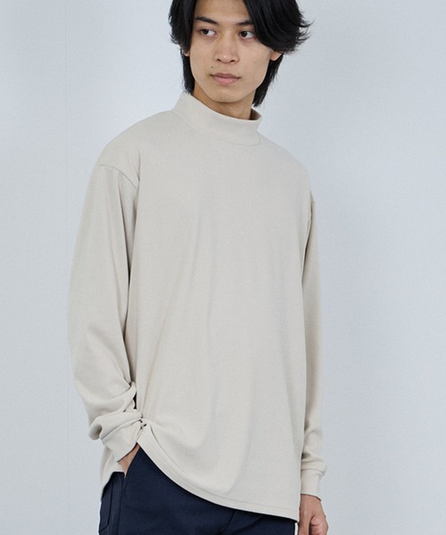 NAVY（ネイビー）の「NAVY MAC-HEAT シルキータッチモックネック（Tシャツ/カットソー・メンズ・ベージュ/グレー/オフホワイト/ブラック・L/M/S/XL）」の15枚目の写真
