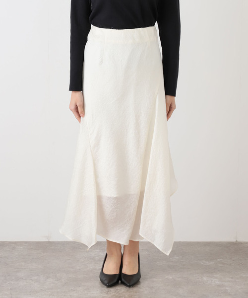 La TOTALITE(ラトータリテ)の「ラッフルシアーミディスカート(スカート・レディース・アイボリー/ブラウン・36/38)」の6枚目の写真