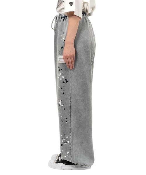 Maison MIHARA YASUHIRO(メゾンミハラヤスヒロ)の「【MIHARAYASUHIRO/ミハラヤスヒロ】EMBELLISHED BLEACHED PANTS(スウェットパンツ・メンズ・グレー/ブラック・46)」の11枚目の写真