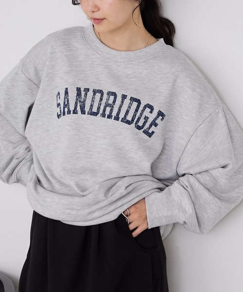 forksy.（フォルクシー）の「【forksy.】ヴィンテージライクロゴプリントオーバーサイズスウェット（スウェット・レディース・ブラック/ブラウン/ライトグレー/ナチュラル/チャコールグレー・FREE）」の6枚目の写真