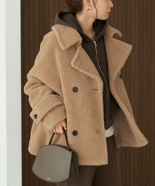 plage（プラージュ）の「TRADITIONAL WEATHERWEAR 別注 ECO FUR Pコート（ピーコート・レディース・キャメル/ブラック・FREE）」の7枚目の写真