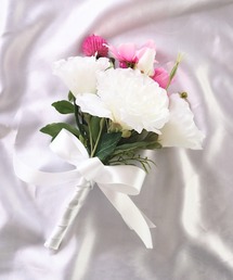 Salon de Lilas（サロンドリラ）の「リシアンサスとコスモスのブーケ（インテリア雑貨）」