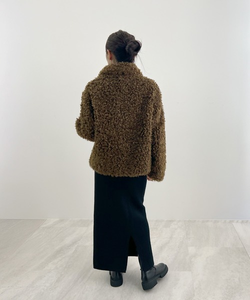 Futier land（フューティアランド）の「プードルファージャケット（ブルゾン・レディース・アイボリー/ブラック/ブラウン/ベージュ・MEDIUM/LARGE）」の13枚目の写真