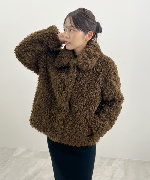 Futier land（フューティアランド）の「プードルファージャケット（ブルゾン・レディース・アイボリー/ブラック/ブラウン/ベージュ・MEDIUM/LARGE）」の15枚目の写真