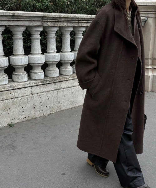 FREE STYLISTS(フリー スタイリスト)の「YUGA_YGMC Stand-collar single-breasted wool coat(ノーカラーコート・レディース・ブラウン/キャメル/グレー/ブラック・FREE)」の22枚目の写真