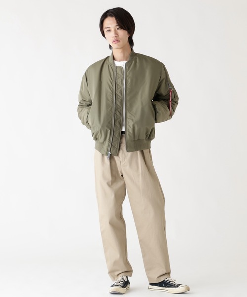 Alpha Industries(アルファインダストリーズ)の「Alpha Industries/アルファ インダストリーズ/MA-1 OXFORD FLIGHT JACKET/エムエーワン オックスフォード フライトジャケット(MA-1・メンズ・ブラック/オリーブ系・L/M/2XL/S/XL)」の3枚目の写真