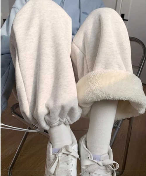 Vipoa（ヴィポア）の「Boa heavy sweat pants（スウェットパンツ・レディース・ライトグレー/チャコールグレー・FREE）」の19枚目の写真