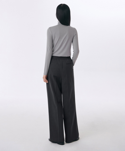 MUSINSA STANDARD WOMAN（ムシンサスタンダードウーマン）の「ウィメンズヘビーウェイト裏起毛ツーピンタックワイドバンディングスラックス[グレー]（スラックス・レディース・その他・32/30/31/24/25/26/27/28/29/34）」の2枚目の写真