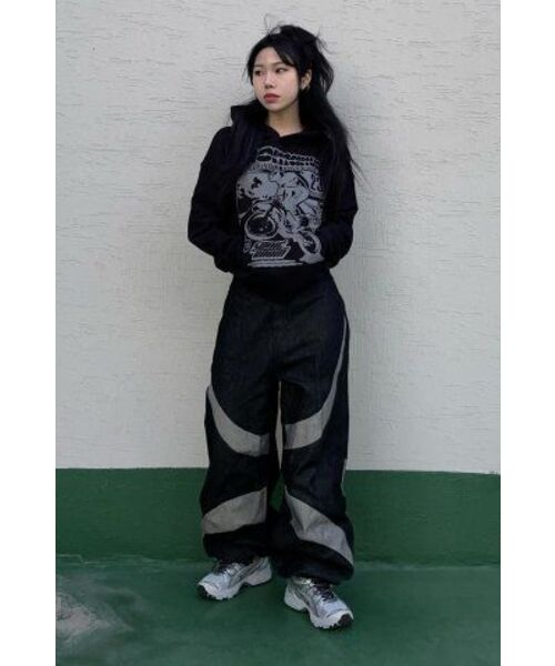 NOMANUAL(NOMANUAL)の「NM AUTO HOODIE - BLACK(パーカー・レディース・その他・SMALL/MEDIUM/LARGE/X-LARGE)」の7枚目の写真