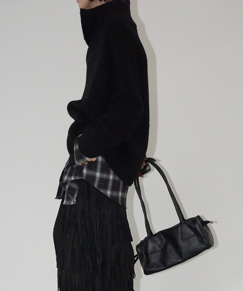 chuclla（チュクラ）の「サイドジップ ハイネックリブニット chw25a132（ニット/セーター・レディース・ベージュ/ブラック/グレー・FREE）」の5枚目の写真