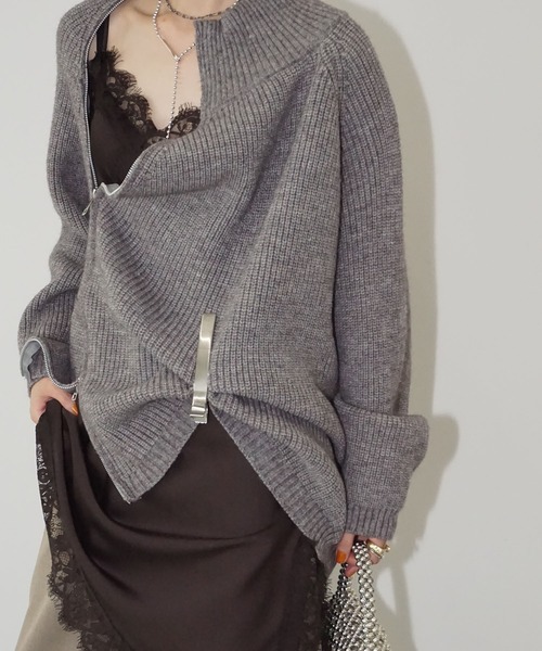 chuclla（チュクラ）の「サイドジップ ハイネックリブニット chw25a132（ニット/セーター・レディース・ベージュ/ブラック/グレー・FREE）」の14枚目の写真