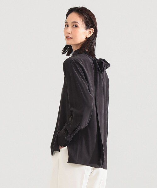 Demi-Luxe BEAMS（デミルクス ビームス）の「【オフィスカジュアル・セレモニー】ロングボウタイ ブラウス（シャツ/ブラウス・レディース・ミント/ドット/ダークブラウン・ONE SIZE）」の2枚目の写真