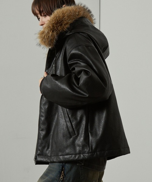 Alfred Alex（アルフレッドアレックス）の「【Alfred Alex】2WAYヴィンテージライクオーバーサイズファーフードブルゾン（ブルゾン・メンズ・ブラック/ブラック系/ブラウン・L/M）」の11枚目の写真