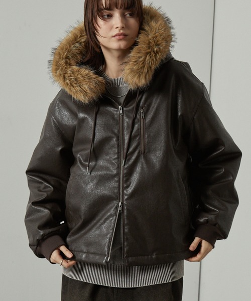 Alfred Alex（アルフレッドアレックス）の「【Alfred Alex】2WAYヴィンテージライクオーバーサイズファーフードブルゾン（ブルゾン・メンズ・ブラック/ブラック系/ブラウン・L/M）」の15枚目の写真