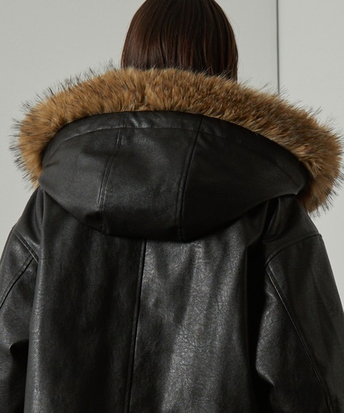 Alfred Alex（アルフレッドアレックス）の「【Alfred Alex】2WAYヴィンテージライクオーバーサイズファーフードブルゾン（ブルゾン・メンズ・ブラック/ブラック系/ブラウン・L/M）」の20枚目の写真